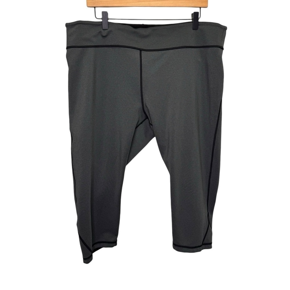 Pennington's Nola Activewear Black & Grey Reversible Capri S|ize 1x